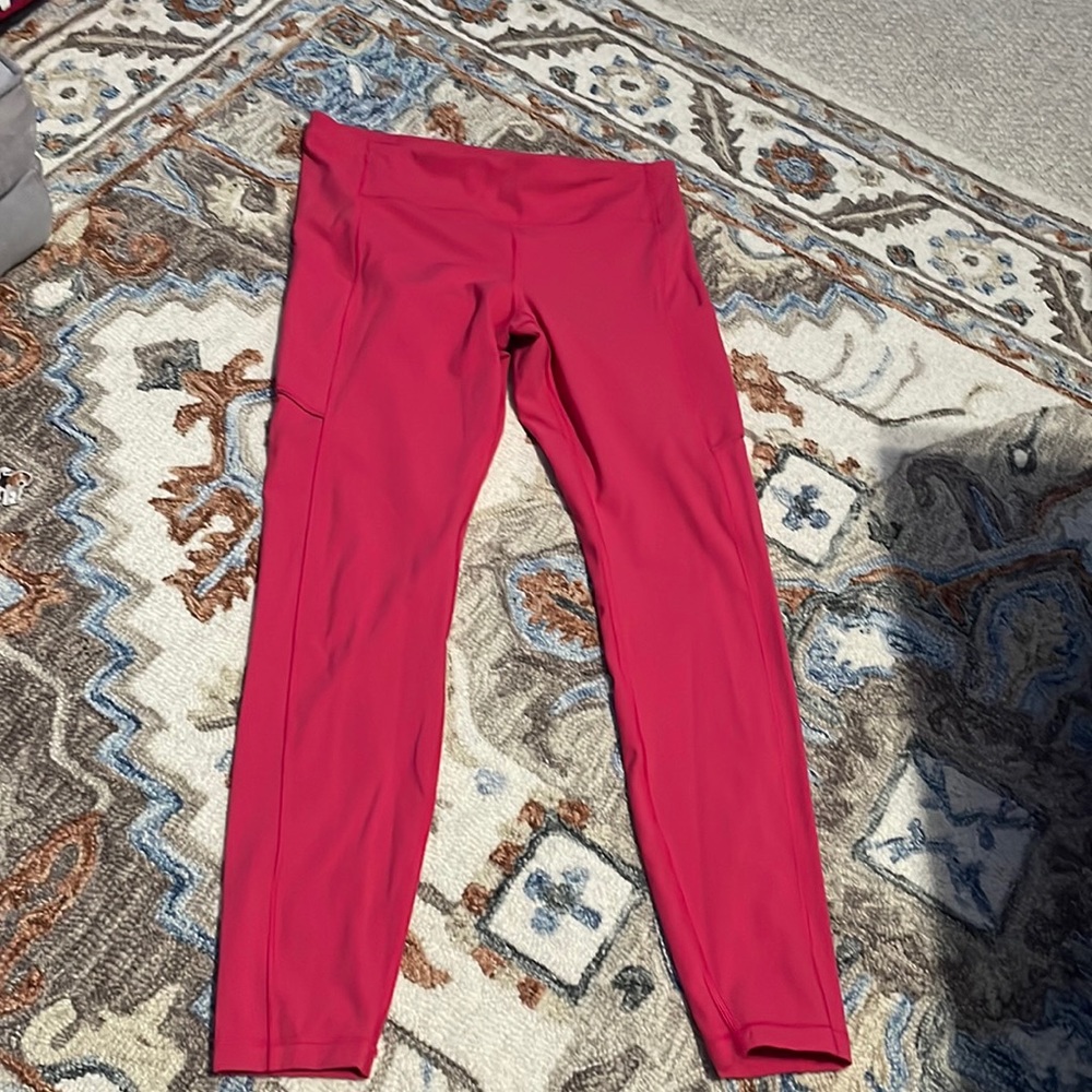 Lululemon crop leggings size 10